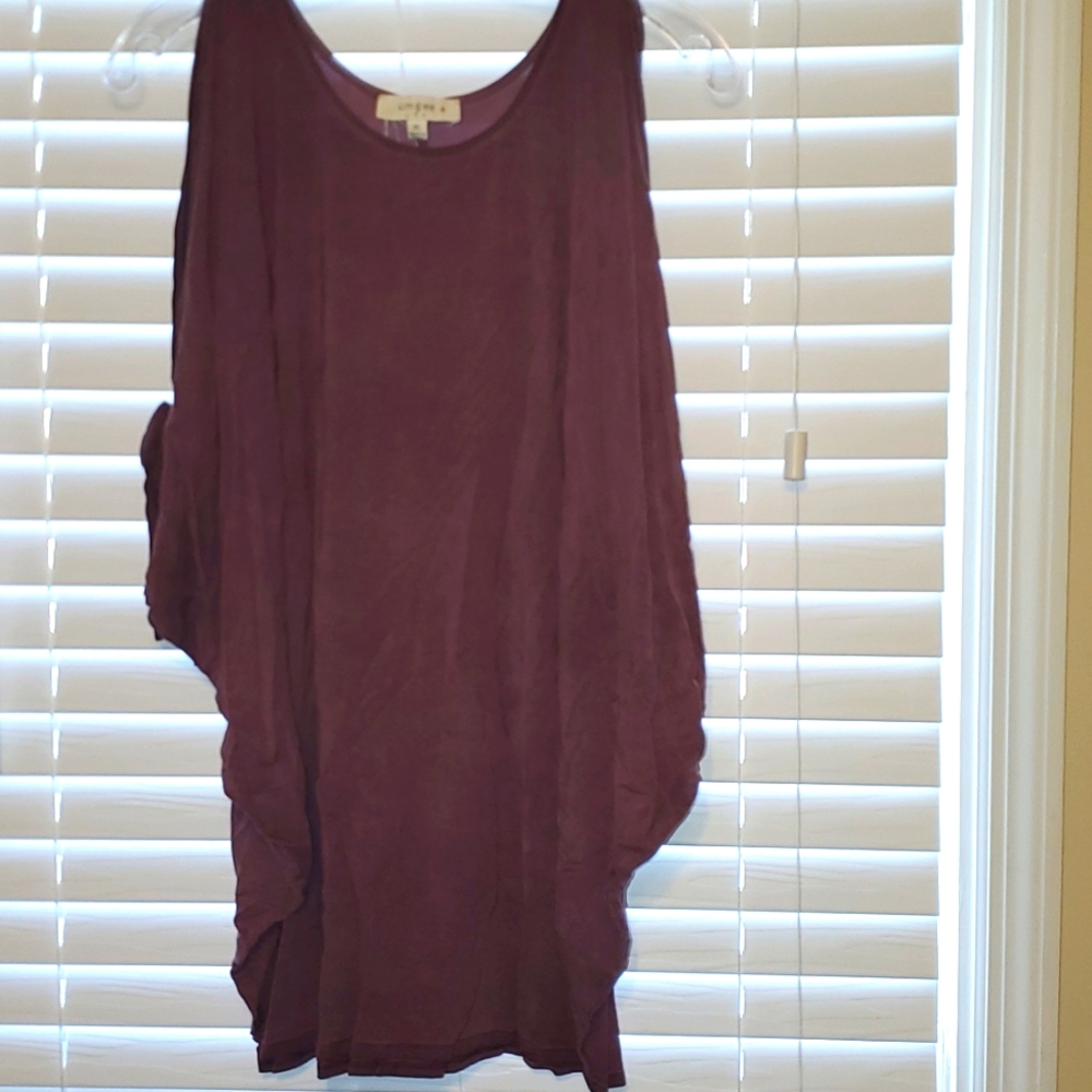 Cold shoulder top with ties
